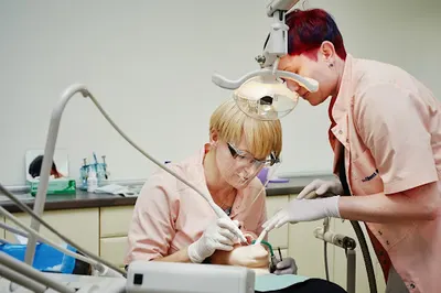 NovoDent-Med - Klinika Stomatologii Estetycznej